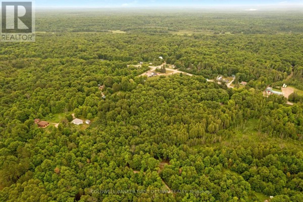 1039 Sunset Strip Lane, Frontenac, ON, photo 3
