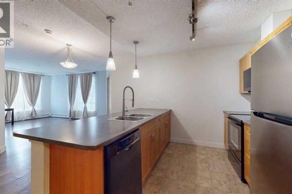 4pc Bathroom - 104, 136c Sandpiper Road, Fort Mcmurray, AB T9K0J7 Photo 4