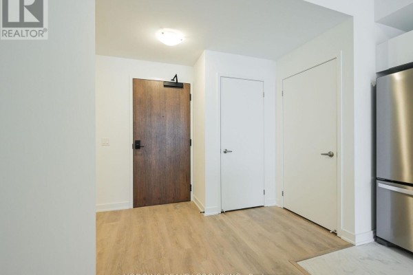 Bedroom - 104 - 1035 Southdown Road, Mississauga, ON L5J0A2 Photo 3