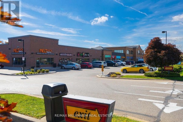 104 - 325 Max Becker Drive, Kitchener, ON N2E4H5 Photo 3