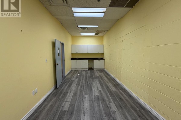 104 - 41 Metropolitan Road, Toronto, ON M1R2T5 Photo 4