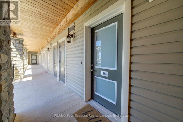 Primary Bedroom - 104 - 5 Anchorage Crescent, Collingwood, ON L9Y0Y6 Photo 4