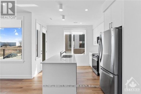 104 - 520 Pimiwidon Street, Ottawa, ON K1K5B4 Photo 4