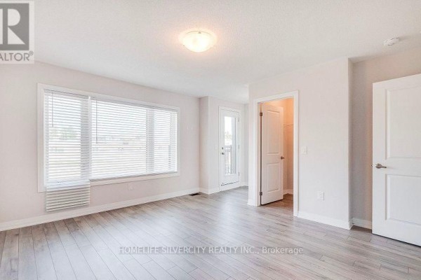 Primary Bedroom - 104 - 585 Colborne Street E, Brantford, ON N3S0K4 Photo 3