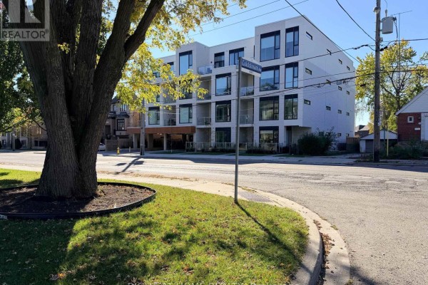 104 - 722 Marlee Avenue, Toronto