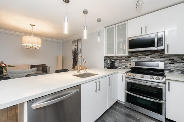 104 1441 Blackwood Street, White Rock, BC V4B3V6 Photo 5
