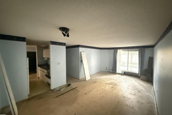 Primary Bedroom - #104 17109 67 Av Nw, Edmonton, AB T5T6E6 Photo 4