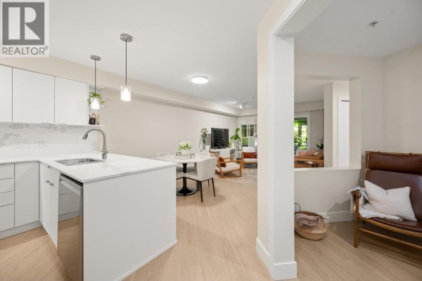 104 19673 Meadow Gardens Way, Pitt Meadows, BC V3Y0A1 Photo 4