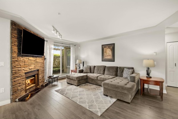 104 20433 53 Avenue, Langley, BC V3A7A6 Photo 4