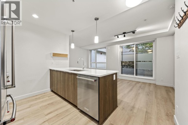 104 2188 Madison Avenue, Burnaby, BC V5C0J8 Photo 3