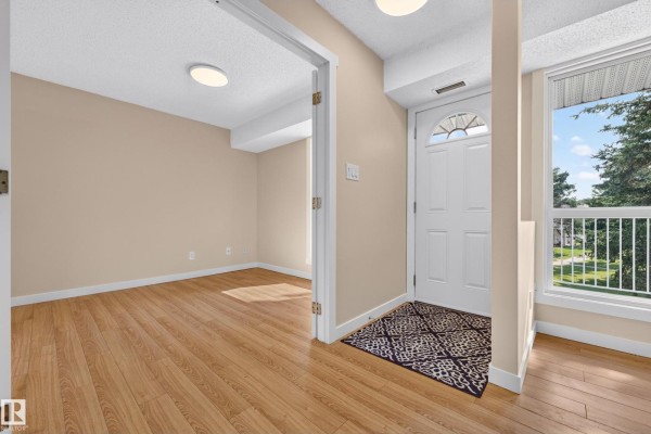 #104 2204 118 St Nw, Edmonton Photo 5