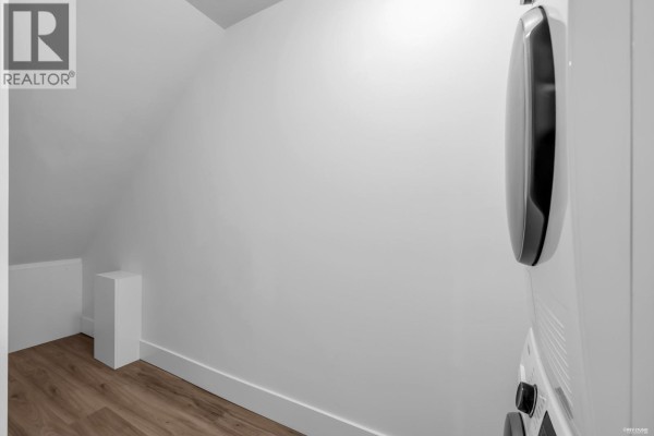 104 2250 E 1st Avenue, Vancouver, BC V5N0K2 Photo 4