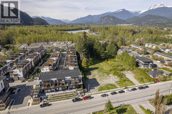 104 39767 Government Road, Squamish, BC V8B0G3 Photo 5