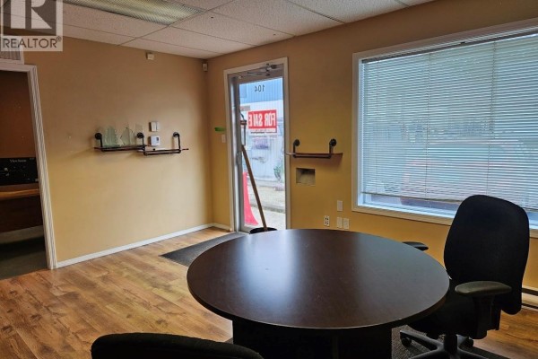 104 425 Stanford Ave E, Parksville, BC V9P2N4 Photo 4