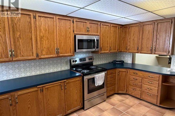 Laundry room - 104 7 Avenue N, Vulcan, AB T0L2B0 Photo 5