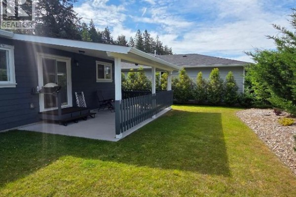 Kitchen - 104-7440 Nootka Street, Powell River, BC V8A0P8 Photo 4