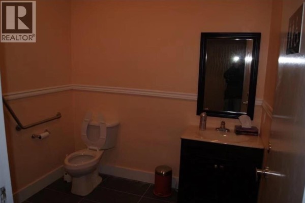 104 7777 Royal Oak Avenue, Burnaby, BC V5J4K2 Photo 5