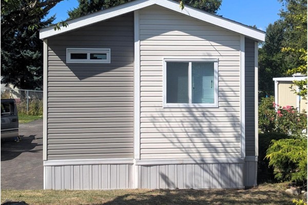 104 8220 King George Boulevard, Surrey, BC, photo 2