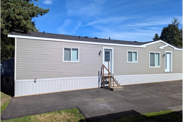 104 8220 King George Boulevard, Surrey, BC V3W6B1 Photo 5