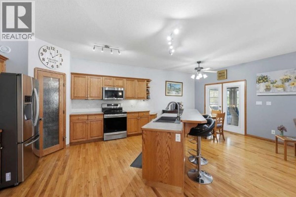 Primary Bedroom - 104 Ackerman Crescent, Red Deer, AB T4R3B3 Photo 5