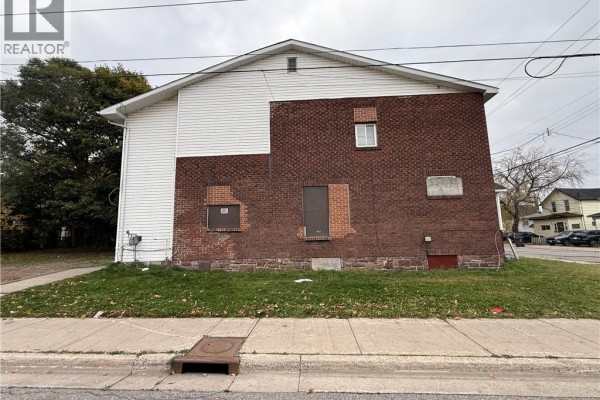 Kitchen - 104 Albert Street E, Sault Ste  Marie, ON P6A2J1 Photo 4