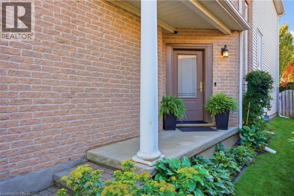 4pc Bathroom - 104 Amanda Walk, Cambridge, ON N3C4K7 Photo 3