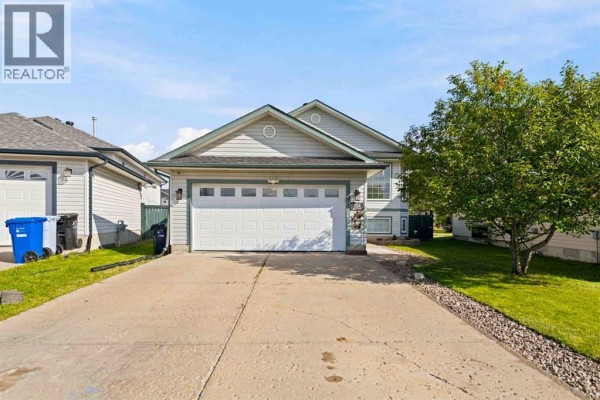 104 Dickey Bay, Fort Mcmurray, AB, photo 2