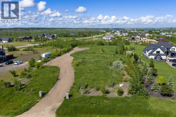 104 Evergreen Place, Saprae Creek, AB T9H5B4 Photo 2