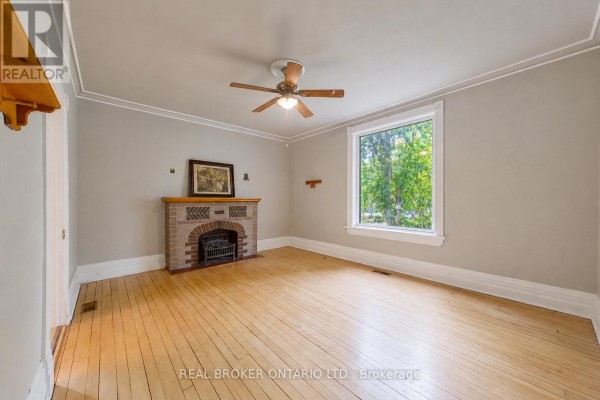 104 Isla Street, Grey Highlands, ON N0C1H0 Photo 5