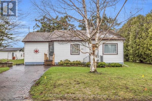 Kitchen - 104 King Street, Minto, ON N0G2P0 Photo 4