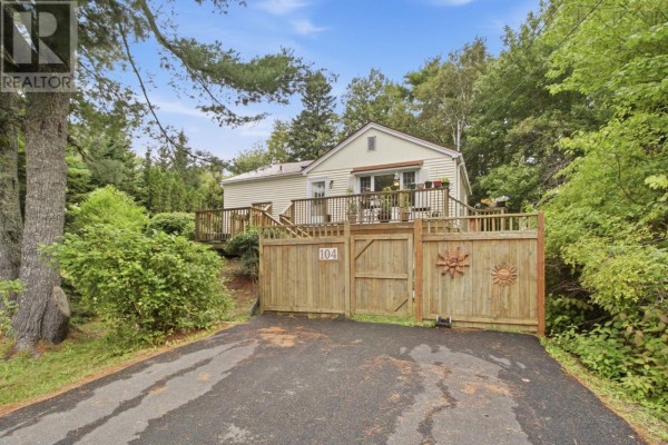 Kitchen - 104 Lakeview Avenue, Middle Sackville, NS B4E3B5 Photo 3