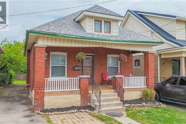 Workshop - 104 Mary Street, Brantford, ON N3S3B7 Photo 2