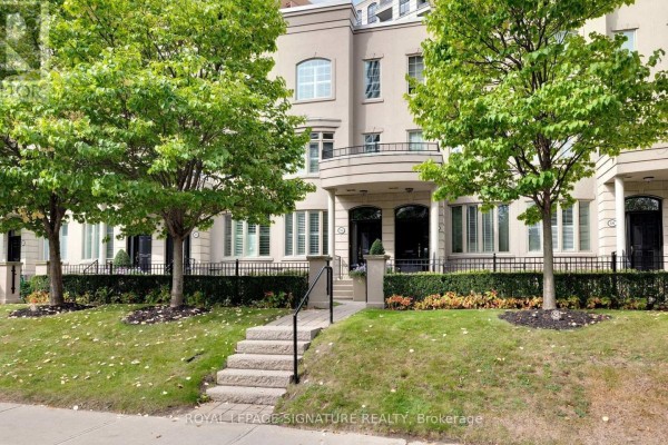 104 Pleasant Boulevard, Toronto