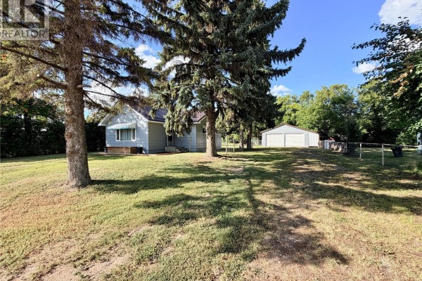 104 Railway Avenue E, Neilburg