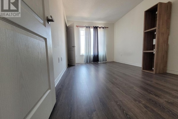 Primary Bedroom - 104 Village Gate Drive, Wasaga Beach, ON L9Z0J7 Photo 5