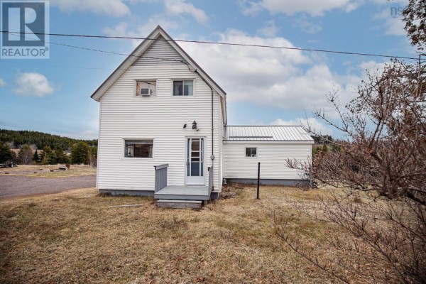 Kitchen - 104 Yorke Settlement Road, Diligent River, NS B0M1S0 Photo 2