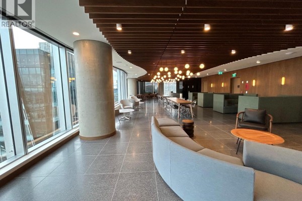 1040 320 Granville Street, Vancouver, BC, photo 3