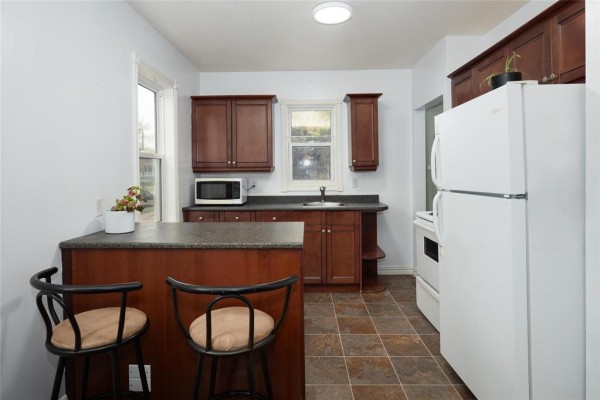 1040 7th Avenue S, Virden, MB R0M2C0 Photo 4
