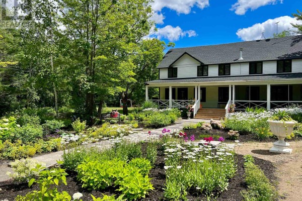 1040 Walker Lake Drive, Lake Of Bays, ON, photo 2