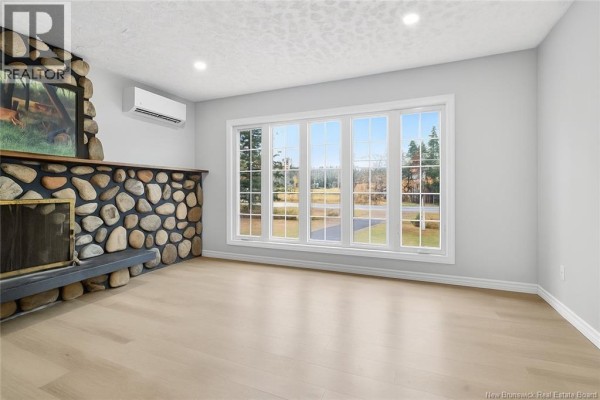 10406 Route 134, Saint Louis De Kent, NB, photo 2