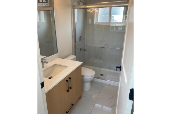 10408-b Dennis Crescent, Richmond, BC V7A3R5 Photo 5