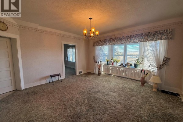 1040a 49 Highway, Dawson Creek, BC, photo 2