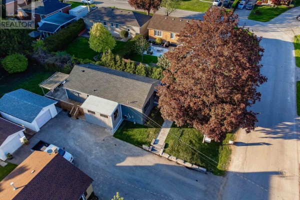 1041 Shepherd's Drive, Burlington, ON, photo 3
