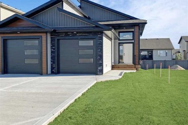 10410 128 Avenue, Grande Prairie, AB, photo 2