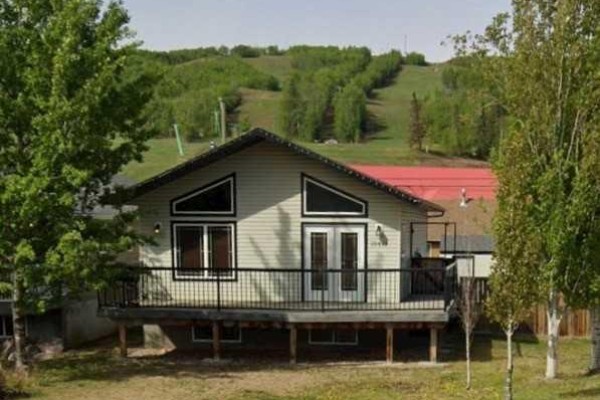 10410 90 Street, Peace River