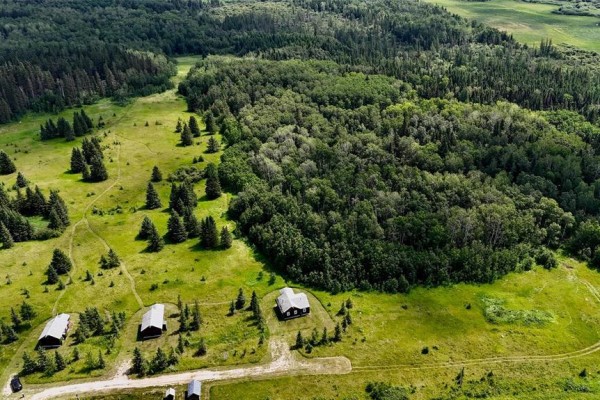 104121 102 Road W, Erickson, MB R0J0P0 Photo 2