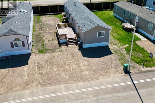 4pc Bathroom - 10413 110 Ave, La Crete, AB T0H2H0 Photo 3