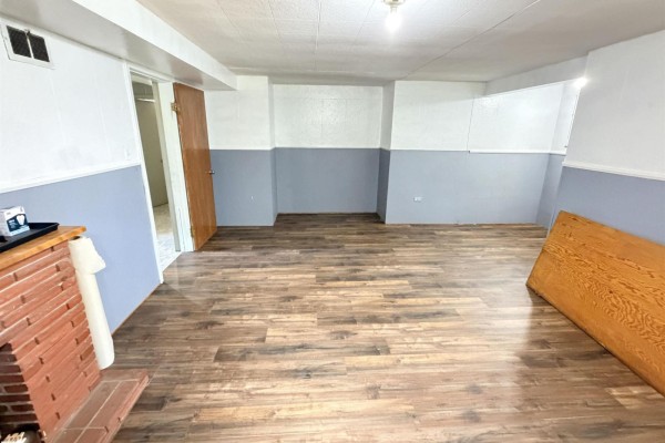 Bedroom 3 - 10416 100 Av, Westlock, AB T7P1T6 Photo 5