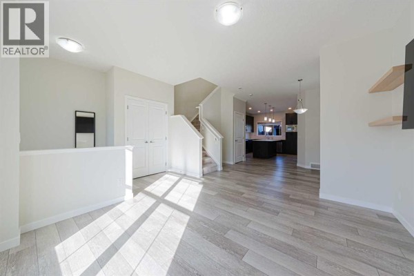 Bedroom - 1042 Carrington Boulevard Nw, Calgary, AB T3P1L8 Photo 4