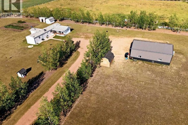 4pc Bathroom - 104203 Range Road 170, Rural Mackenzie County, AB T0H2H0 Photo 2
